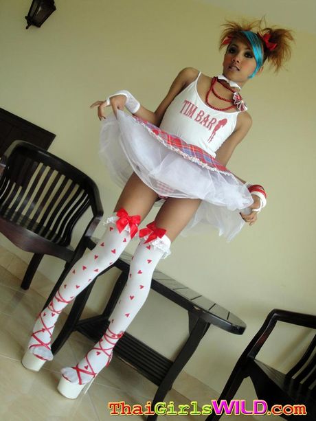 Emo chick Air exposes her shaved Thai pussy befoee some creampie action