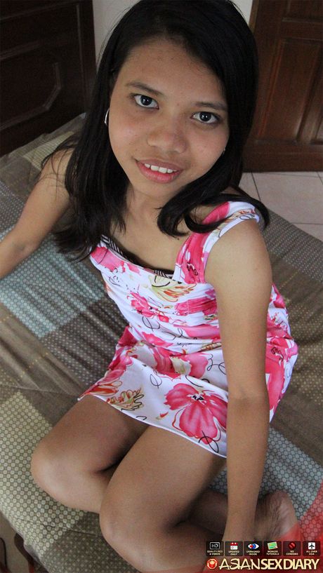 Asian teen Vincenikki strips and shows her hairy cunt and ass in the shower